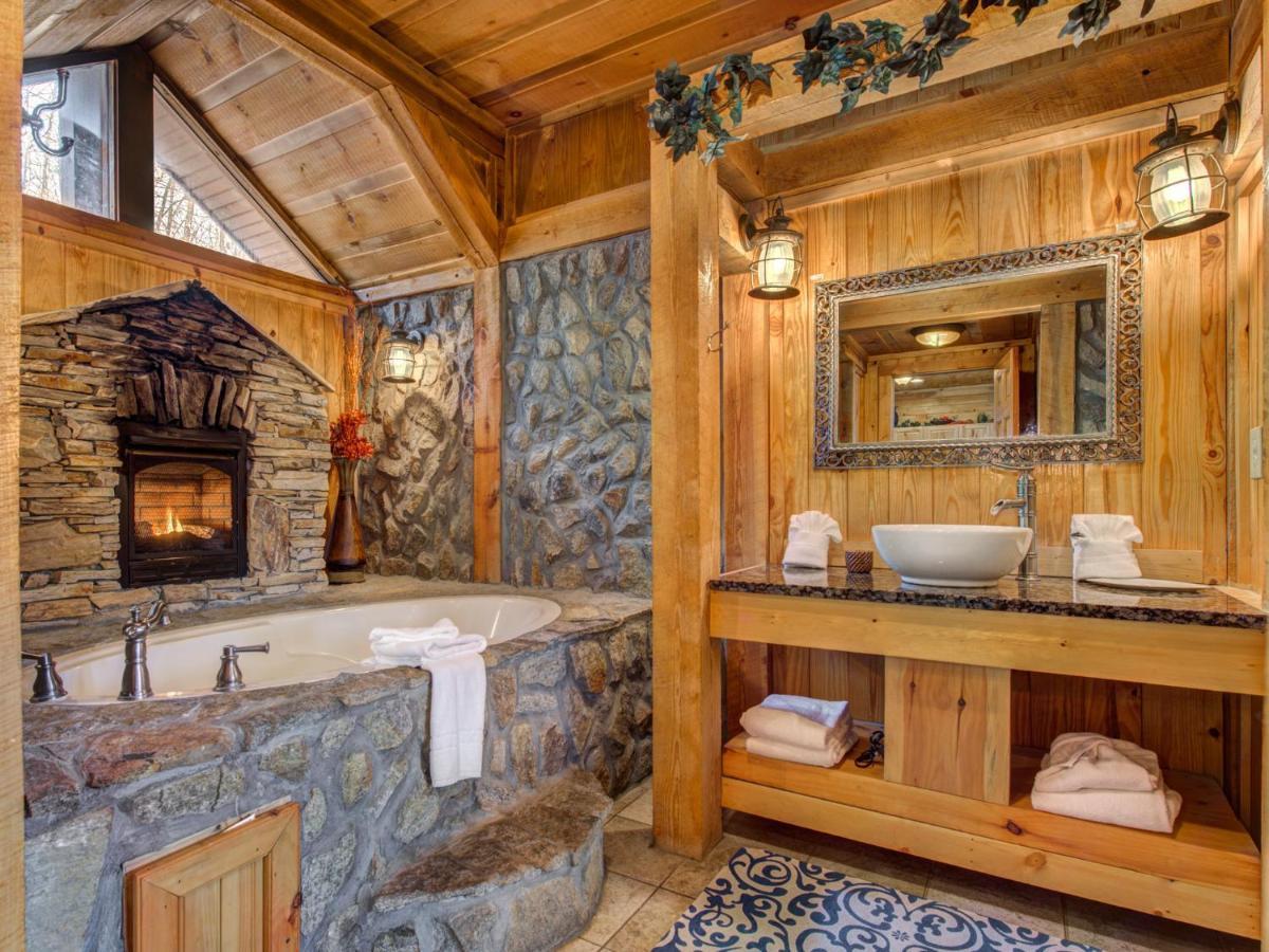 Splashing Sunrise, 2 Bedrooms, Private Pool, Arcade, Hot Tub, Sleeps 6 Pigeon Forge Eksteriør bilde