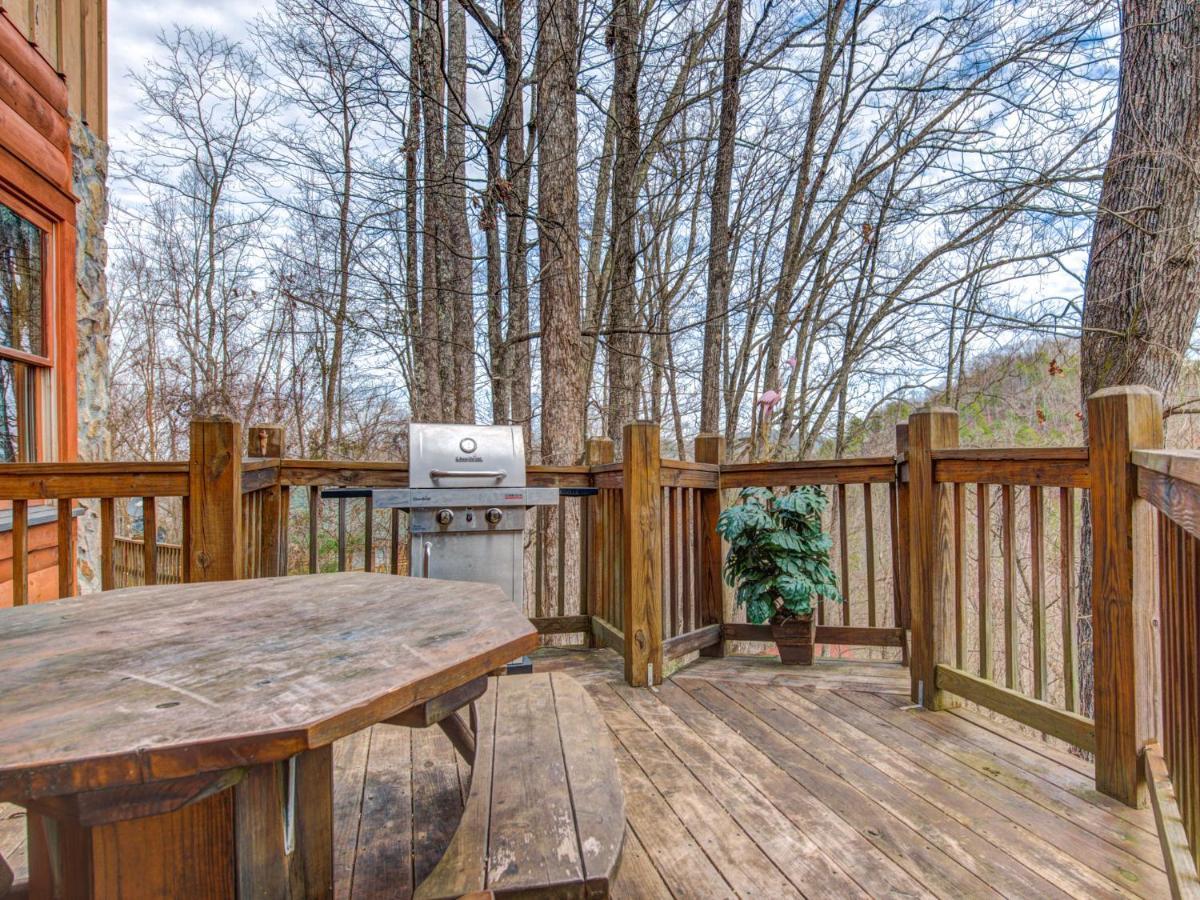 Splashing Sunrise, 2 Bedrooms, Private Pool, Arcade, Hot Tub, Sleeps 6 Pigeon Forge Eksteriør bilde